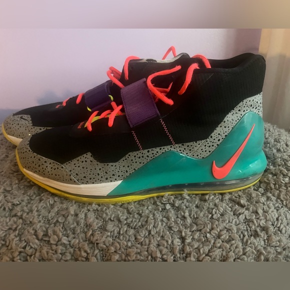 Nike Air Force Max